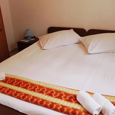 Apartment Lancek *